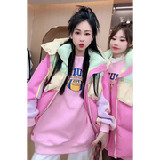 韩国东大门2023冬季撞色拼接羽绒马甲粉色卫衣，连帽马夹两件套