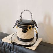 法国设计师Judy Q菱格水桶包休闲撞色单肩百搭丝巾手提圆筒包