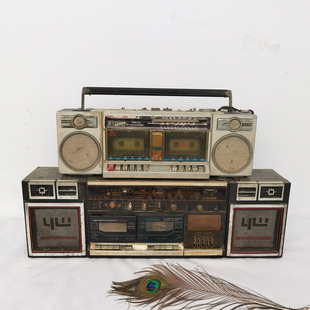 老式怀旧录音机磁带机，80年代老物件卡带机手提式收录机道具摆件