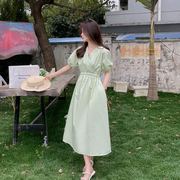 薄荷绿连衣裙女V领梨形身材高腰泡泡袖夏季法式收腰A字显白长裙