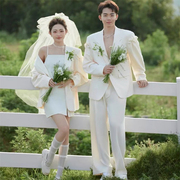 旅拍摄影主题甜美韩系清新情侣套装个性氛围，高级感写真服森系