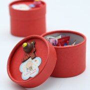 生孩子满月宝宝纸盒欧式喜蛋礼盒创意圆形生日宴红色小喜糖盒
