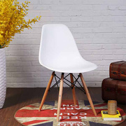 易白色(易白色)椅子座椅，实木腿餐椅会议椅书，桌椅约餐厅椅北欧风写字椅