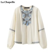 拉夏贝尔/La Chapelle民族风刺绣圆领衬衫女春季流苏系带气质小衫