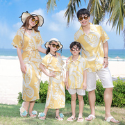 高端亲子装夏装一家三口海边度假套装母女装沙滩裙父子衬衫套装