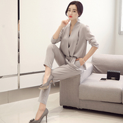 2021春秋季女装韩版洋气御姐女神，范时尚(范时尚)套装，时髦连衣裤两件套