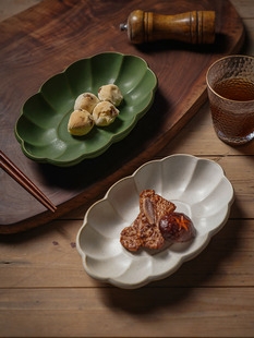 日式创意陶瓷餐具椭圆形家用菜盘复古风花边深餐盘，长条寿司点心碟