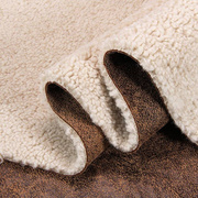 麂皮绒复合羊羔毛布料(毛布料，)冬季加厚保暖皮毛一体，大衣机车服风衣料面料