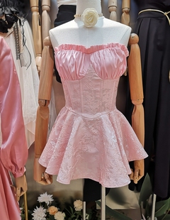 泫雅同款设计感显瘦性感，小礼服裙，夏季蕾丝提花法式度假抹胸连衣裙