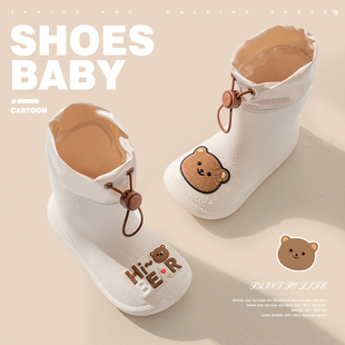 二代雨鞋材质版型升级，让宝宝享受更好体验