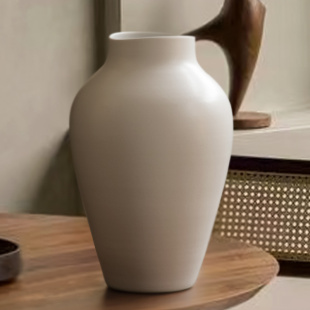 白色餐桌陶瓷花瓶，简约现代家居玄关民宿，插花水培简约黑色花器摆件