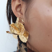 欧美大牌轻奢金属叶子花朵气质耳环 纹理设计个性百搭耳饰