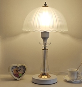 欧式调光台灯卧室床头现代创意简约温馨家用三色灯光护眼书房灯具