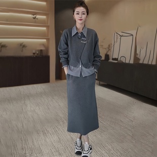 假两件卫衣开叉半身裙休闲两件套女2025秋新款显瘦设计感时尚套装