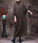 2022秋季金丝绒连衣裙大码原创设计蝙蝠袖个性，阔太太气质长裙