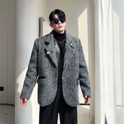 秋冬复古灰色羊毛呢西装，男小众拼皮设计感韩版加厚高级感西服外套
