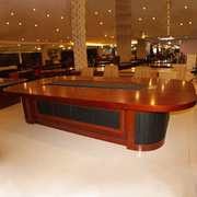 大型条形长桌培训办公家具，简约现代会议桌油漆，贴实木皮移动办公桌