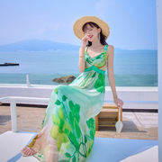 绿色印花真丝连衣裙波，西米亚风格吊带沙滩长裙夏季2024女装