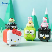 Sanrio三丽鸥Hello Kitty可爱儿童玩具骑骑家族发条汽车创意玩具