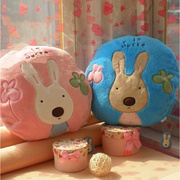 卡通珊瑚绒砂糖兔车载靠垫，空调被毛毯车用抱枕两用儿童盖毯礼物