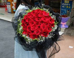 福州花店同城鲜花速递红玫瑰花束，碎冰蓝玫瑰，礼盒生日礼物送花上门