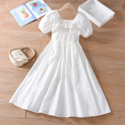 白色泡泡袖连衣裙成人女夏季荷叶边气质收腰显瘦一字肩白裙子