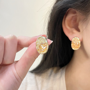 赵露思同款耳环2023年耳环橘色水晶耳钉女高级感独特设计耳夹