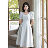 白色小礼服女2023春季方领法式气质修身显瘦订婚成人礼礼服裙