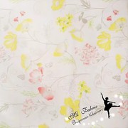 100g半米 宽幅1.5 白底手绘黄粉花 外贸纯棉贡缎布料 服装面料