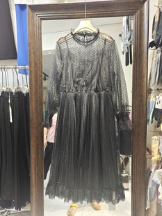 春秋黑色蕾丝半高领中长裙，舒丽装点时尚，休闲半透明连衣裙