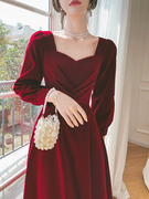 红色丝绒晚礼服裙法式年会敬酒服新娘冬季长袖订婚连衣裙平时可穿