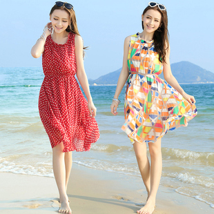 波西米亚背心裙红色波点无袖雪纺连衣裙，夏短款飘逸海边度假沙滩裙