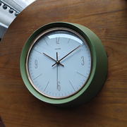 10英寸简约金属挂钟复古橄榄绿圆形单面静音，无声装饰壁钟家居钟表