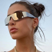 赛博朋克眼镜y2k太阳镜男女未来科技感飞行员无框连体潮酷墨镜