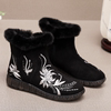 秋冬靴老北京布鞋女民族风平跟短靴汉服搭配绣花靴子加绒棉靴