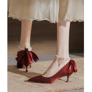 一字扣单鞋女红色高跟鞋婚鞋新娘鞋2024中式订婚礼服细跟玛丽珍鞋