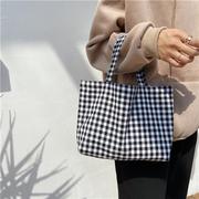 韩版INS超火棉麻格子帆布包便当饭盒手提小布包女文艺复古手机袋