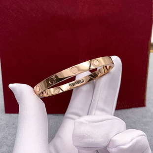 简约时尚卡加卡扣手镯欧美时尚电镀玫瑰金钛钢手环情侣款礼物