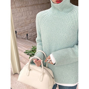 美洋meiyang薄荷羊绒毛衣，梦幻轻盈保暖气质，薄荷绿针织衫