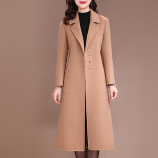 中年妈妈羊毛呢外套女时尚，韩版中长秋冬2021新流行(新流行)洋气质羊绒大衣
