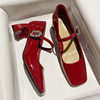 红色真皮玛丽珍女鞋，方头粗跟水钻一字带，单鞋2023年春秋高跟鞋