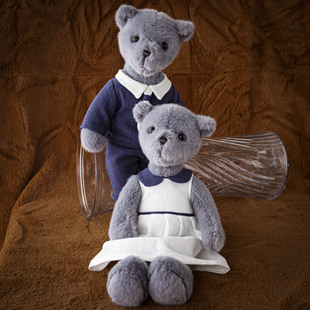 北欧风dabron藏蓝色娃娃熊法式(熊法式)小众情侣装，玉兔绒民宿家居装饰