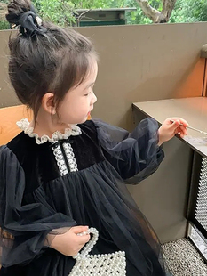 韩版女童黑色秋装丝绒连衣裙，2023儿童宝宝，洋气长袖网纱公主裙