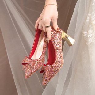 红色婚鞋女婚纱秀禾两穿新娘鞋2024年法式水钻高跟鞋粗跟单鞋