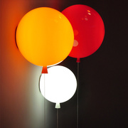 现代简约儿童房过道墙壁灯创意个性书房卧室床头灯彩色气球壁灯