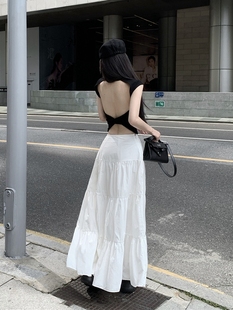 辣妹套装女夏季性感露背短款上衣高腰皱褶，白色半身长裙时尚两件套