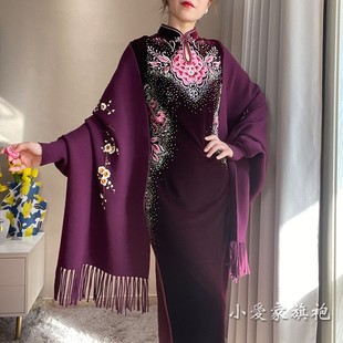 冬季加厚紫色披肩搭配旗袍礼服裙子妈妈婚礼外搭长袖流苏复古刺绣