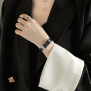 金米欧手表女士轻奢小众女2024品牌，女表手链女款复古长方形
