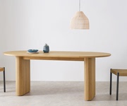 北欧椭圆形实木餐桌家具创意，长桌现代原木接待洽谈桌，时尚咖啡桌子