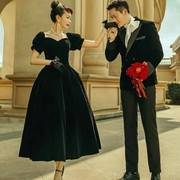 影楼情侣写真黑色主题拍照服装，赫本风复古法式丝绒裙婚纱街拍礼服